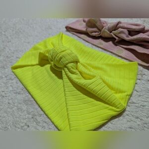 Wander & Arrow Co. Headhugs